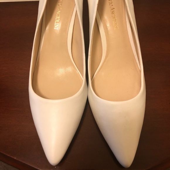 Enzo Angiolini Shoes - Enzo Angiolini White Pumps. 2 Inch Heel, Size 7M.